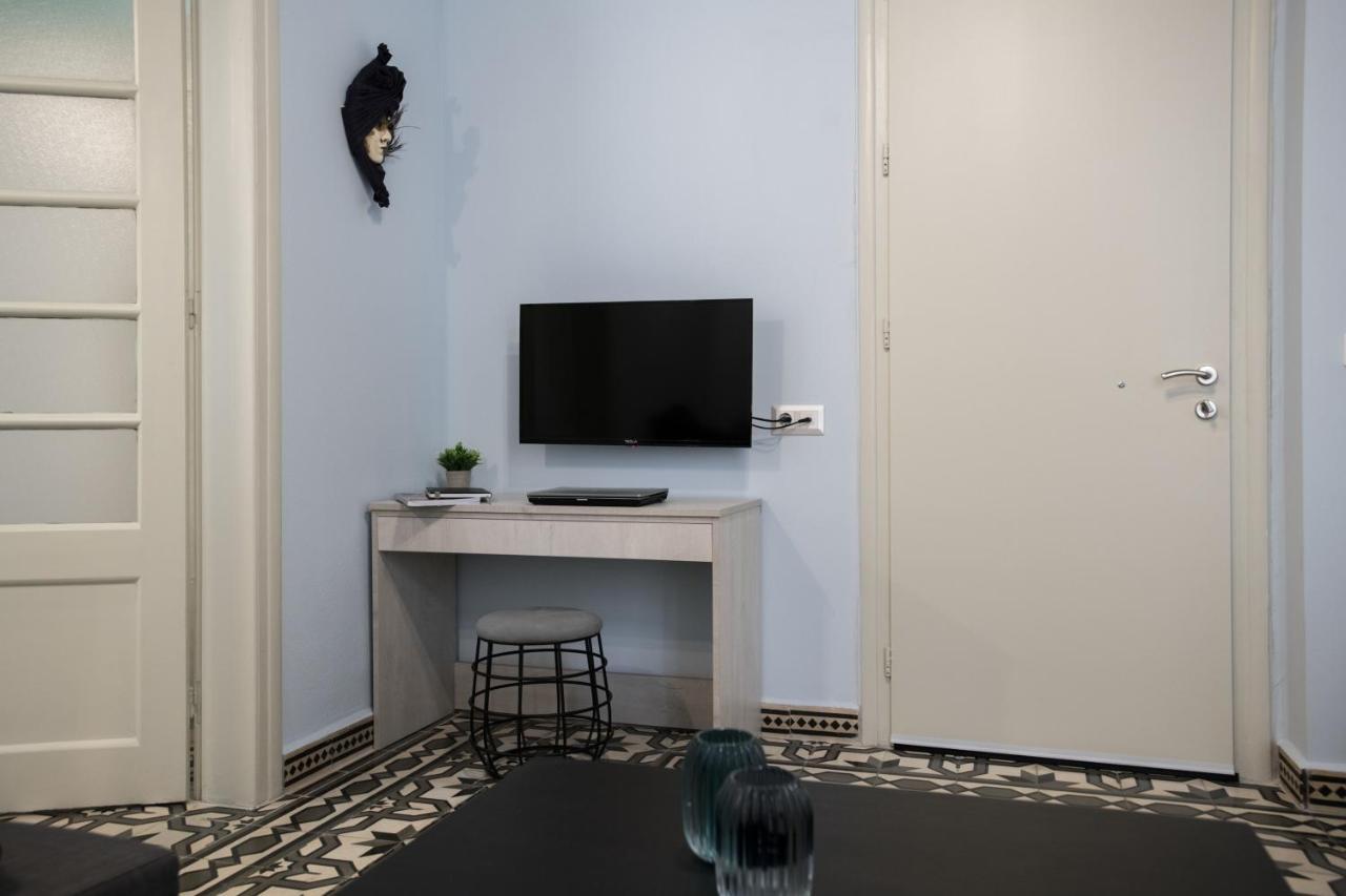 The Blue Apartment In The Heart Of Heraklion Exterior foto